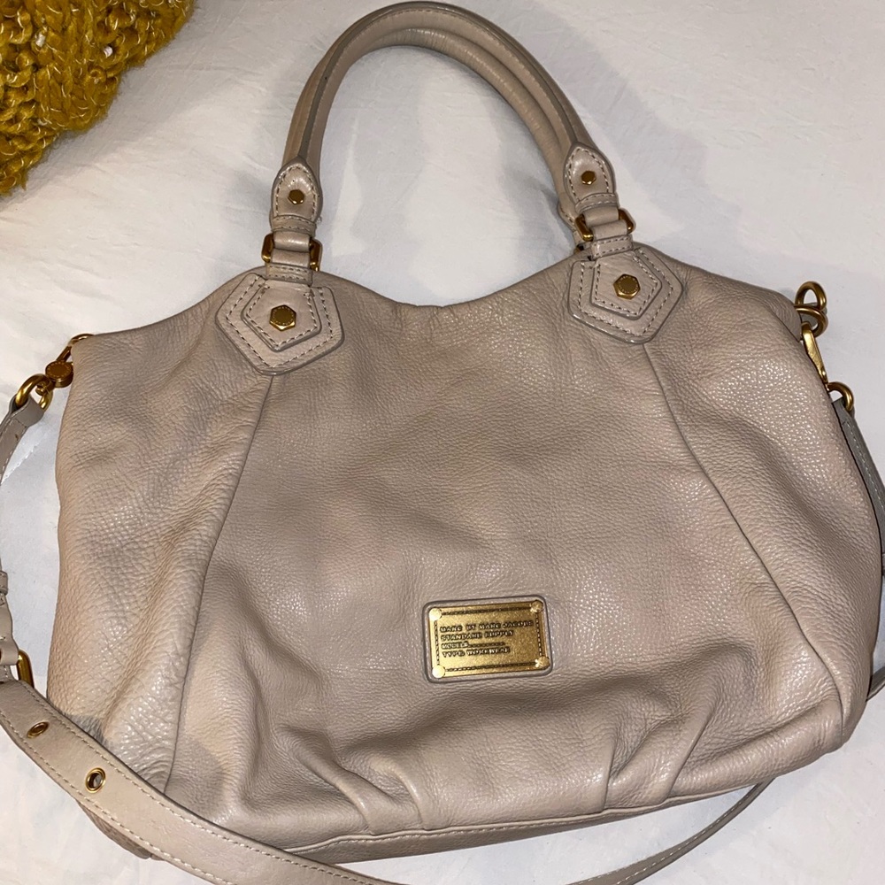 Marc Jacobs Classic Q leather bag in Cream